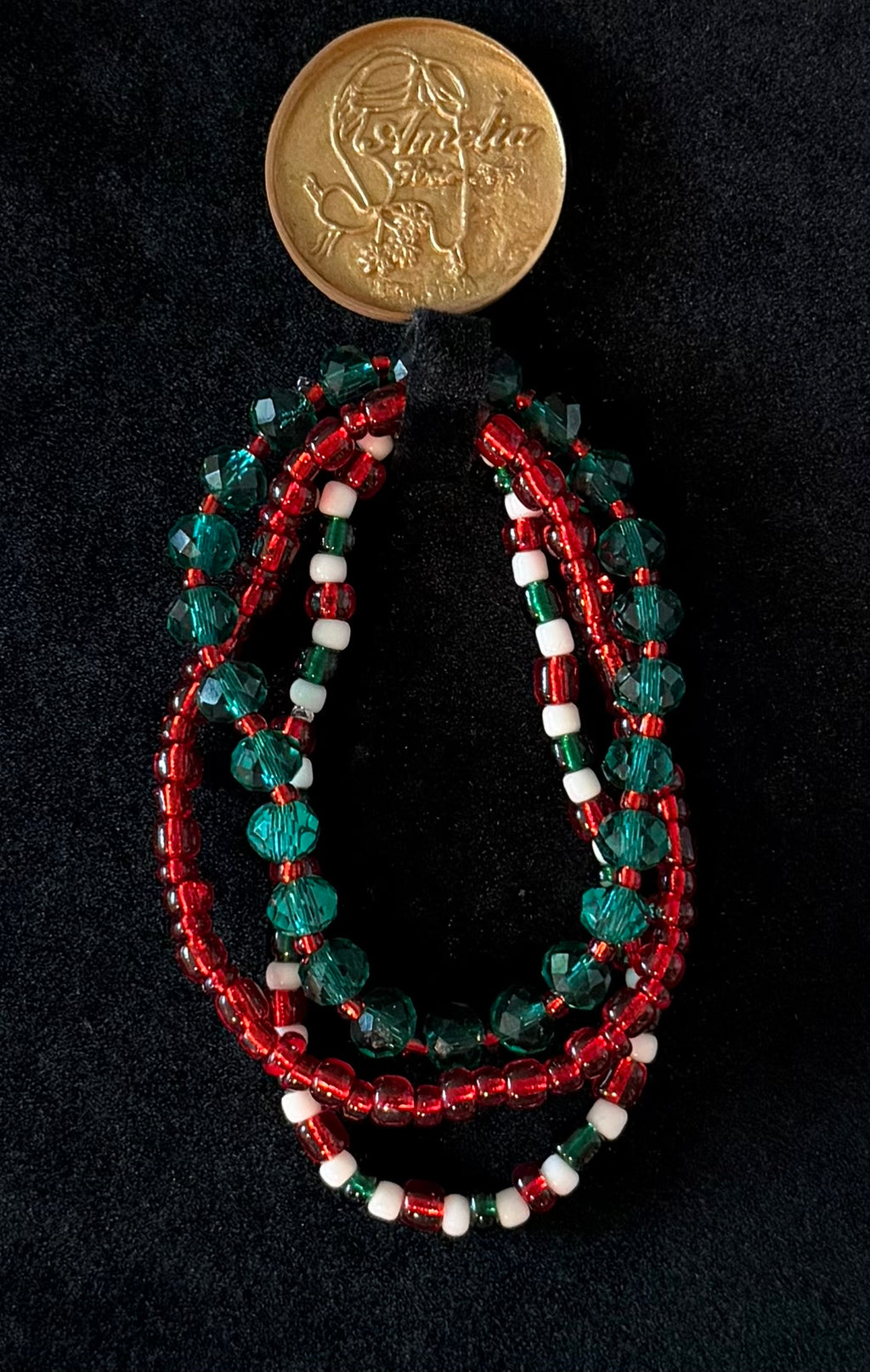 Clement handcrafted red, white & green Christmas beaded bracelet — Amelia Heir Art