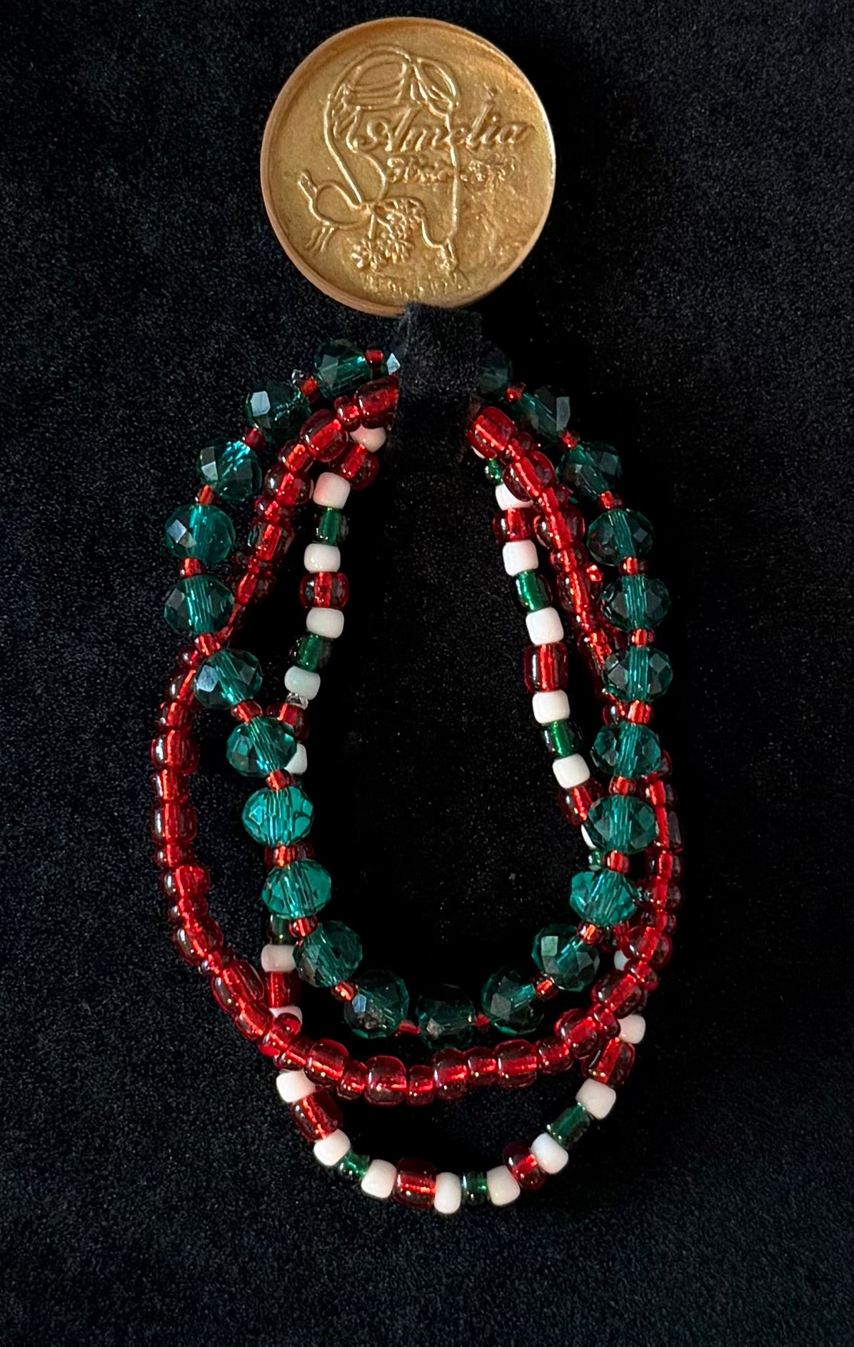 Clement handcrafted red, white & green Christmas beaded bracelet — Amelia Heir Art